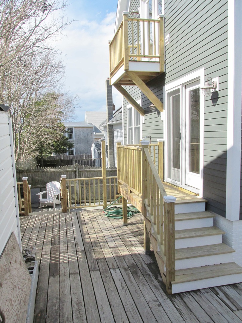 For Lease 16 Montello St, Provincetown, MA 02657 3 Beds / 3 Full Baths Provincetown, MA