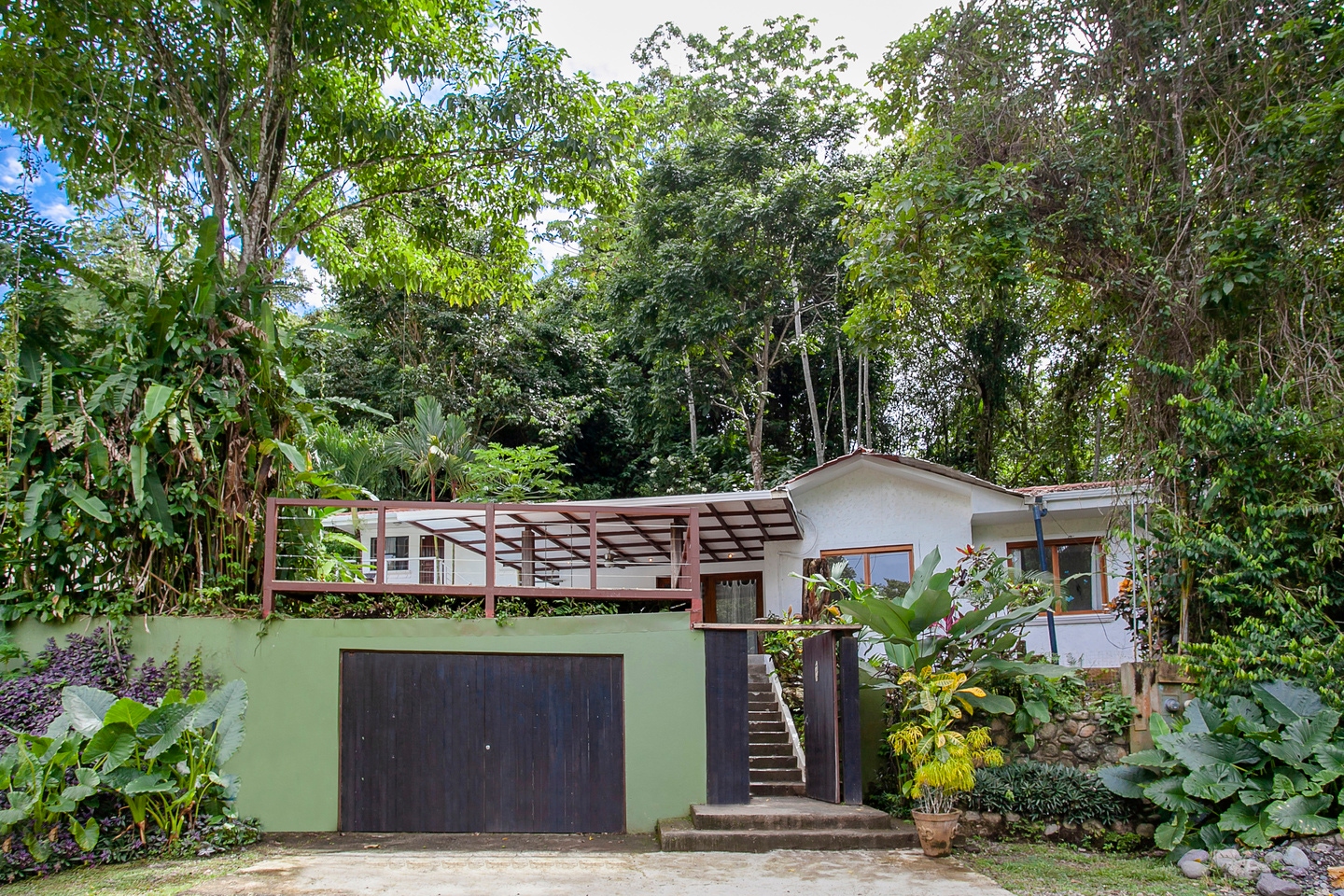 Sold Casa Dragonfly, Valle Pura Vida, Manuel Antonio, Quepos, Quepos