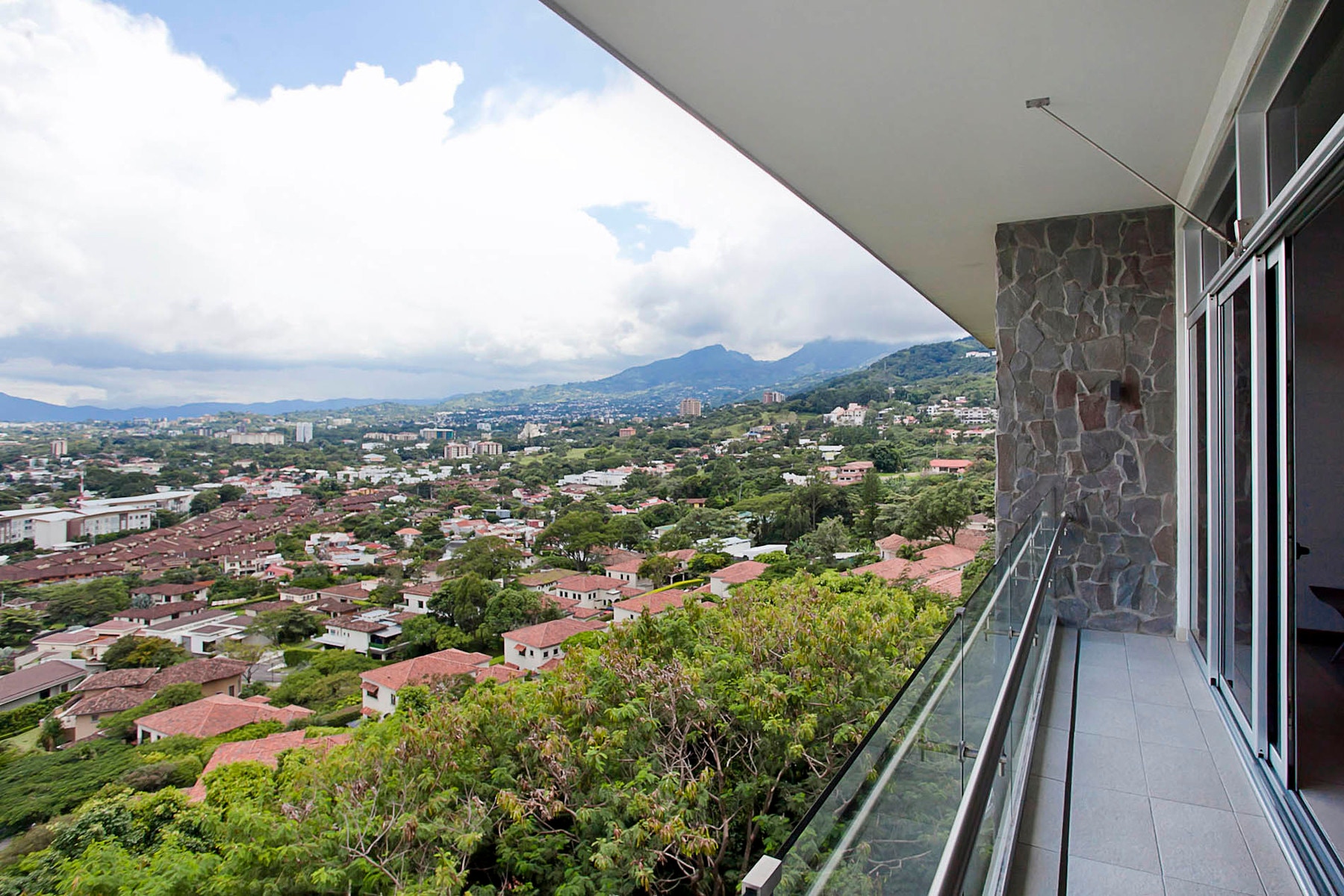 Cerro Alto Luxury Condo, Cerro Alto, Guachipelin, Escazu, San Rafael ...