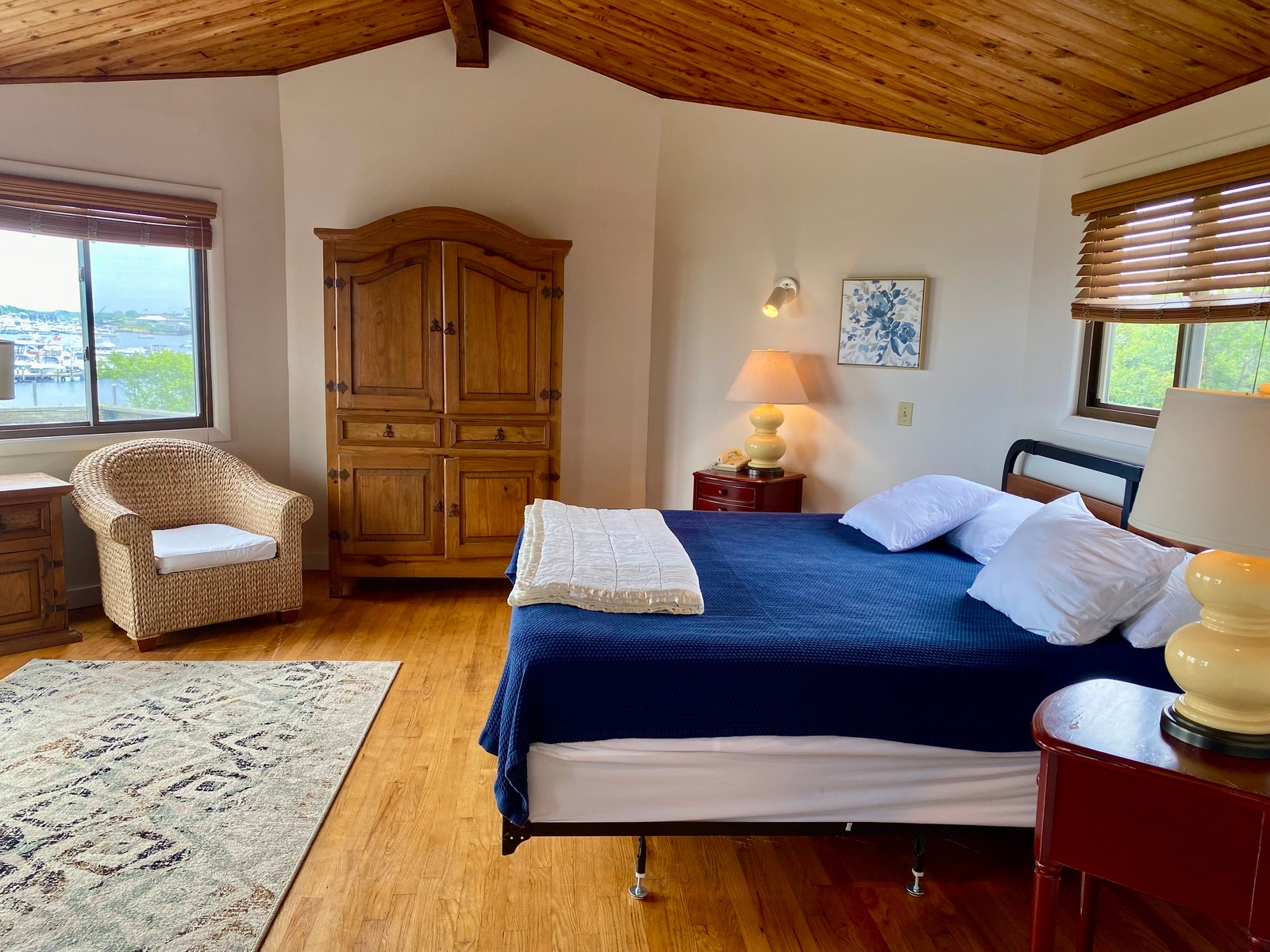 For Lease 1198 Off Coast Guard Rd, **GUPPY COTTAGE**, Block Island