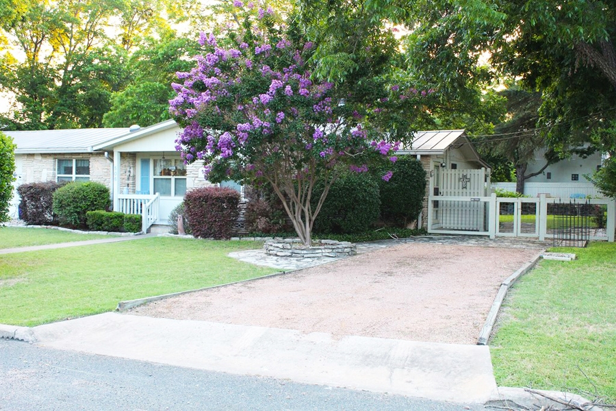 Lindsey Roberson Austin Moreland Properties, Inc.