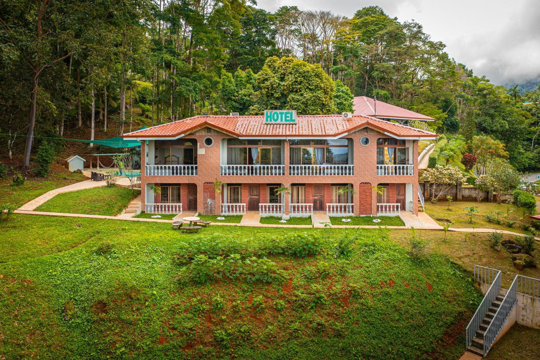 For Sale: Ocean View Hotel In Beautiful Mountain Setting, San Isidro del  General, Perez Zeledon, San Isidro De El General, Perez Zeledon, San José,  Costa Rica 11901, San Isidro del General | $975,000